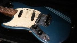 Guitarra de Kurt Cobain.