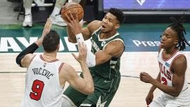 Giannis Antetokounmpo sentencia a los Bulls y cita a los Bucks con los Celtics