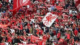 UEFA encarga un estudio sobre incidentes de afición de Liverpool en París