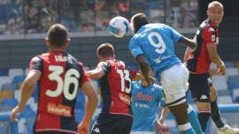 ‘Chucky’ es titular en goleada de Napoli que deja a Genoa al borde del descenso