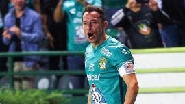 Debuta Andrés Guardado