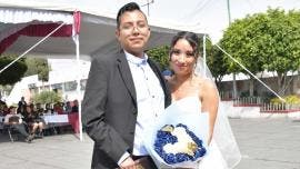 Bodas comunitarias en Neza