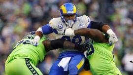 Aaron Donald ex jugador Futbol americano