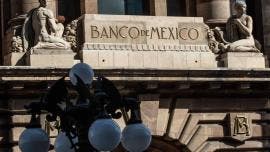 Banxico debilitamiento economia