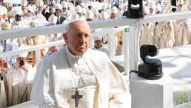 papa Francisco expulsa del clero a 18 religiosos belgas culpables de abuso sexual 