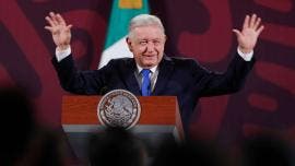 AMLO cusa a Israel de proteger a Tomás Zerón, implicado en caso Ayotzinapa