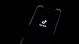 Cámara Baja de EU aprueba medida que fuerza la venta de TikTok