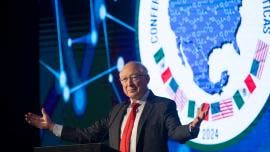 Ken Salazar EU fentanilo