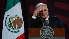 Ante apagones, AMLO pide ayuda a empresas; defiende modelo público