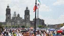 Marea Rosa bandera Zocalo