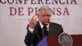 AMLO Sheinbaum machismo adversarios