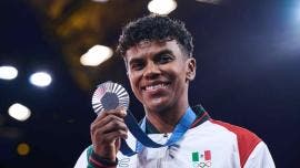 AMLO felicita a Prisca Awiti por medalla de plata en Juegos Olímpicos París 2024