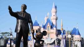 Trabajadores de Disneylandia votan a favor de una huelga, la primera en 40 años