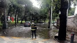  Encharcamiento en Viaducto Tlalpan, colonia Arenal de Guadalupe