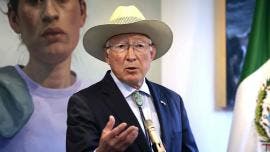 Ken Salazar a favor en algunos puntos de la reforma al Poder Judicial