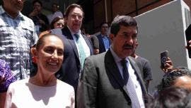 Sheinbaum descarta dejar fuera de su equipo a Javier Corral