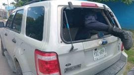Madre yucateca olvida llaves y deja encerrado a su bebé en auto