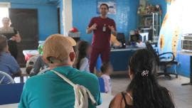 Migrantes varados en la frontera con EU