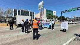 Extrabajadores de Interjet bloquean Circuito Interior en dirección a la T1 del AICM