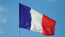 Francia ley migrantes 2025