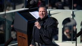 Garth Brooks acusado violacion