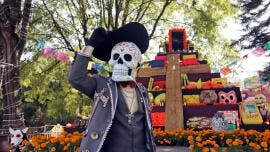 megaofrenda Dia de Muertos Puebla