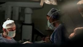 Joven muere tras someterse a una rinoplastia con cirujano de TikTok