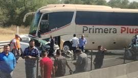 Choque múltiple en el Circuito Exterior Mexiquense deja varios lesionados