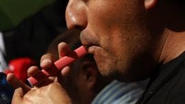  ‘Hacen muchísimo daño’ Sheinbaum defiende prohibición de vapeadores