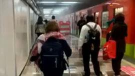 Reportan humo y desalojos en la Línea 3 del Metro de la CDMX