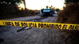 Asesinan a mujer policía de 30 puñaladas; su pareja es detenida