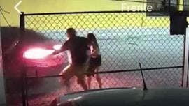 VIDEO  Hombre atropella a su expareja y huye en Monclova, Coahuila