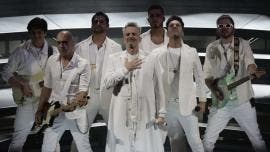 Miguel Bosé regresa a los escenarios españoles tras ocho años