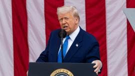 prohibe Trump entrada EU gente 12 paises