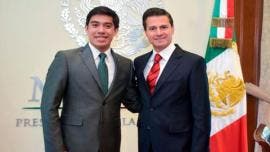 Peña recibe a estudiante que estará en investigación sobre Marte