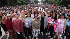 entrega Brugada apoyos embarazadas CDMX