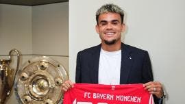 Luis Diaz firma Bayern Munich