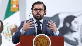 En el mismo acto, el director general del Instituto Mexicano del Seguro Social (IMSS) Bienestar, Alejandro Svarch, 