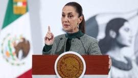 Sheinbaum critica el plan fiscal de EU por reforzar medidas contra migrantes