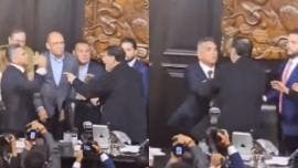 pelea Senado