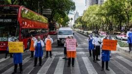 Por segundo día consecutivo restauranteros dan ʽcacerolazosʼ
