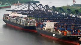 se contrae deficit comercial julio Inegi