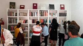 Biblioteca mujeres