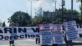bloquean vecinos contra Utopia Las Aguilas.jpg