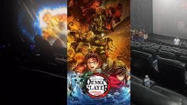 Hombre se orina durante la función de Demon Slayer