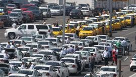 piden taxistas AICM sacar 70 unidades piratas.jpg