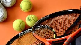 Raquetas de tenis y pelota