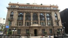 advierte Banxico evaluar recortes tasa interes.jpg