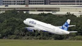 aterriza emergencia JetBlue Florida heridos.jpg