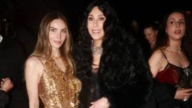 Belinda deslumbra en Swarovski Masters of Light con un vestido dorado en Hollywood  Belinda